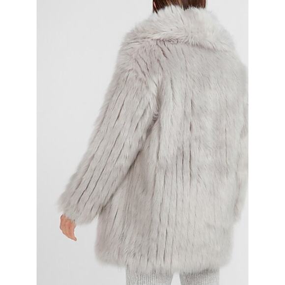 Express x You NEW Size Large Oversized Faux Fur Jacket Coat Silver and White - Picture 4 of 10